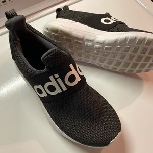 Boys Addias slip ons